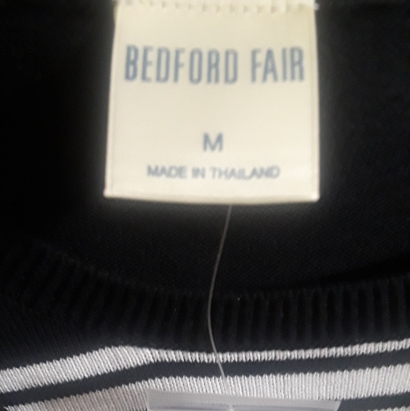 New top - Picture 2 of 4